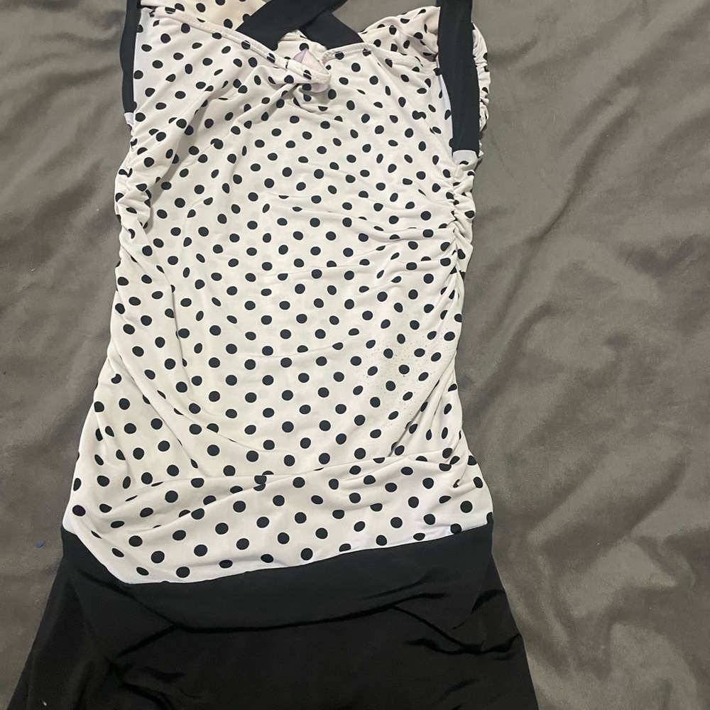 Top - Picture 2 of 2